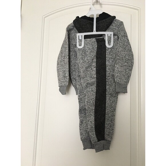 Victory League Baby Boys 2-Piece Jogging Suit Set Size 18 Months Gray Black - Picture 6 of 9